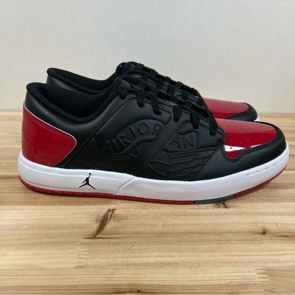 Jordan NU Retro 1 Low Nike Sneakers Mens 10 Black White Varsity Red NEW with Box - Picture 2 of 11
